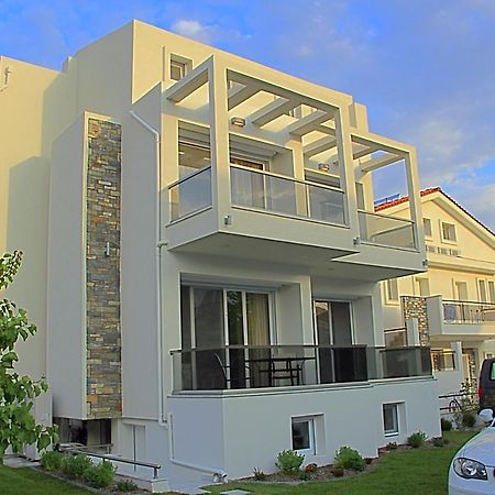 Sky Rays Luxury Apartments Нікіті Екстер'єр фото